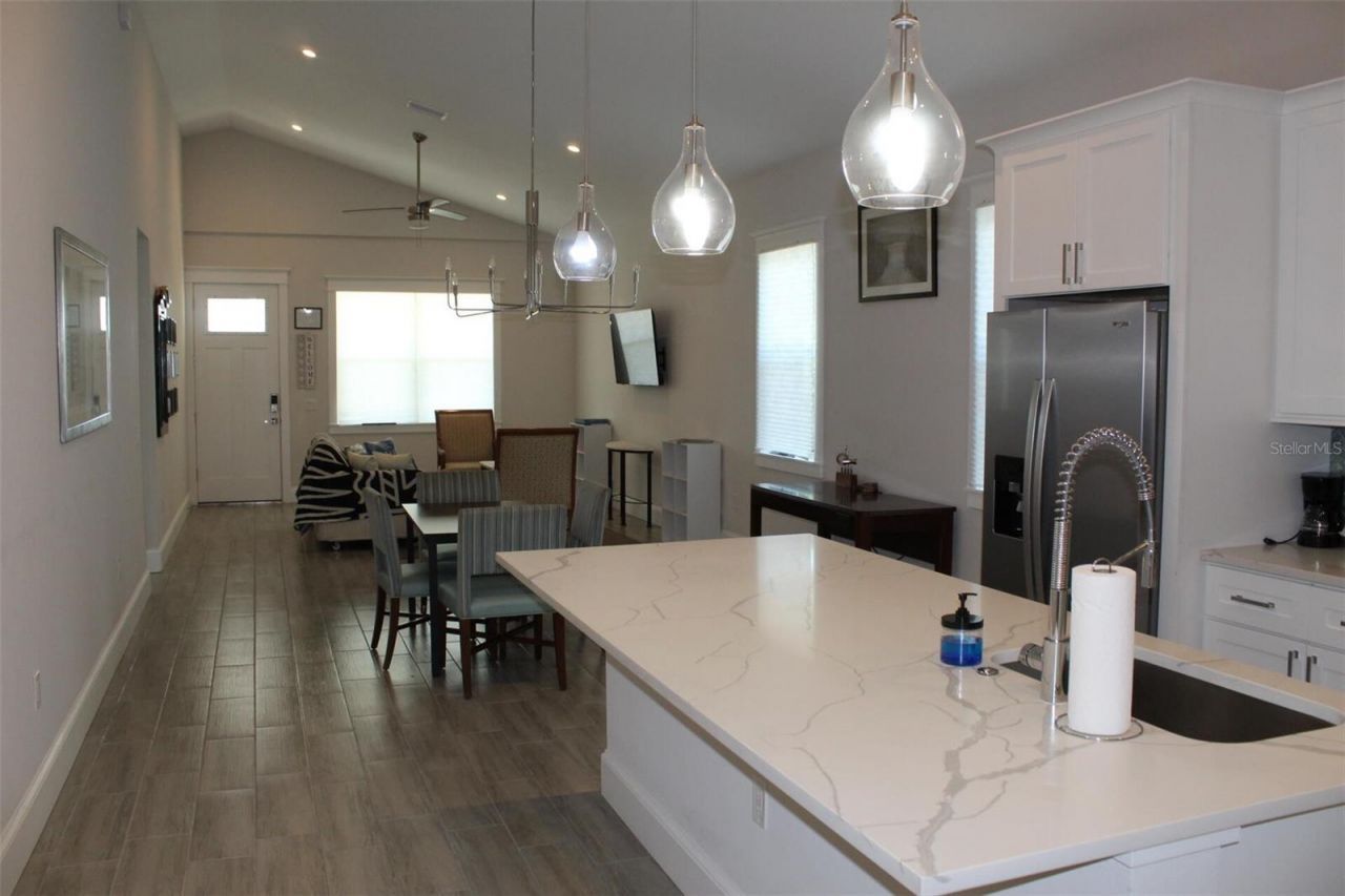 1615 17th Street W, Bradenton, FL 34205 Photo