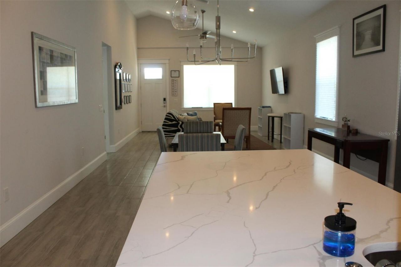 1615 17th Street W, Bradenton, FL 34205 Photo