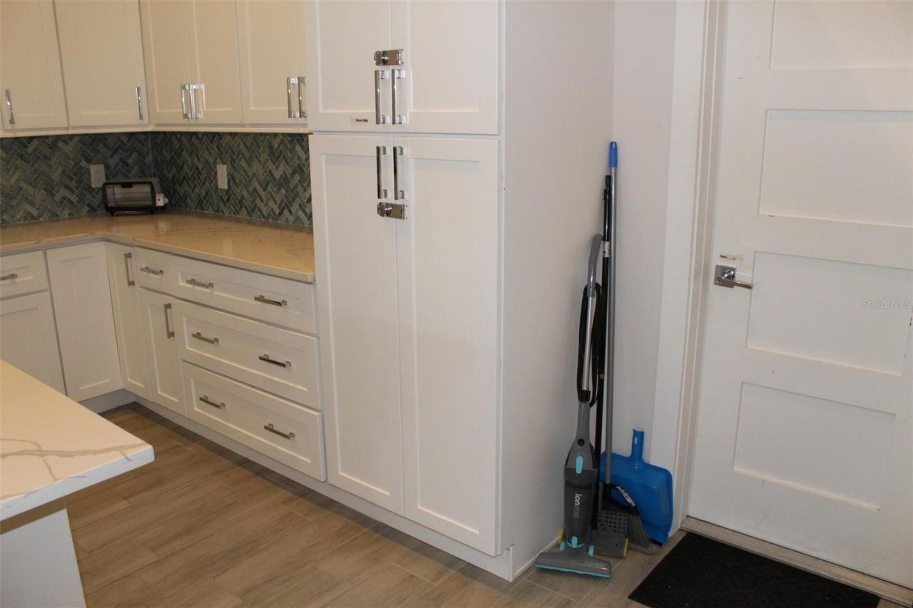 1615 17th Street W, Bradenton, FL 34205 Photo