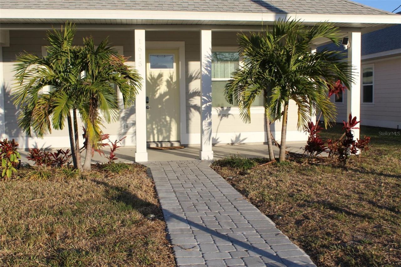1615 17th Street W, Bradenton, FL 34205 Photo