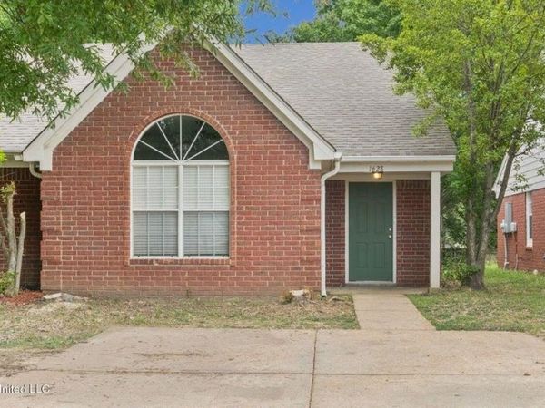 1628 JOY BLVD, Horn Lake, MS 38637