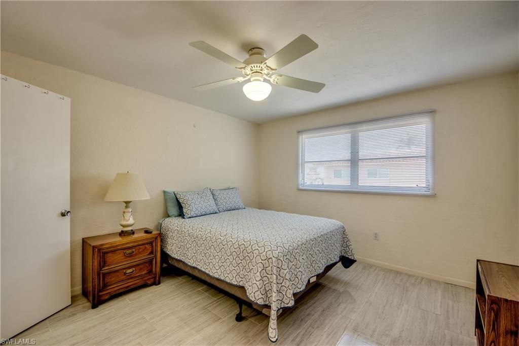 909 SE 46th Ln, Unit 202, Cape Coral, FL 33904 Photo