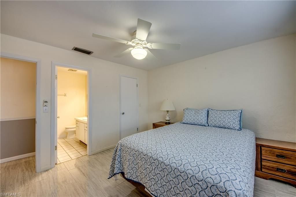 909 SE 46th Ln, Unit 202, Cape Coral, FL 33904 Photo