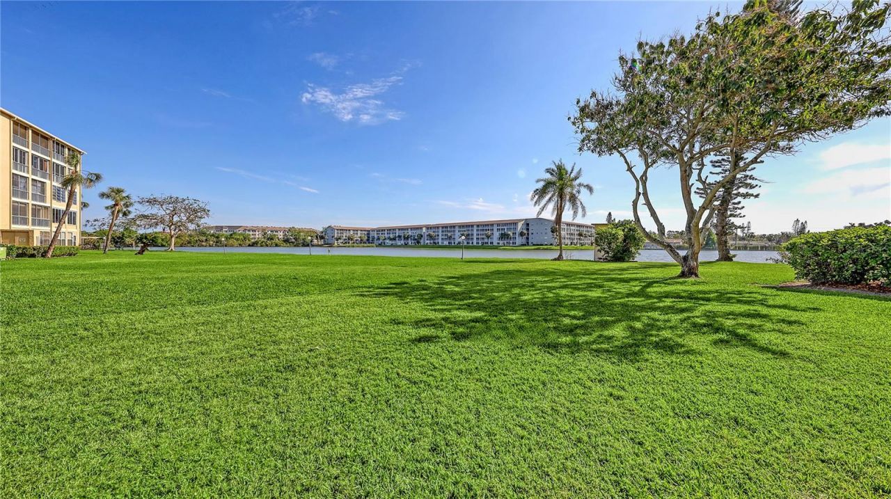 3845 Lake Bayshore Drive, Unit F103, Bradenton, FL 34205 Photo