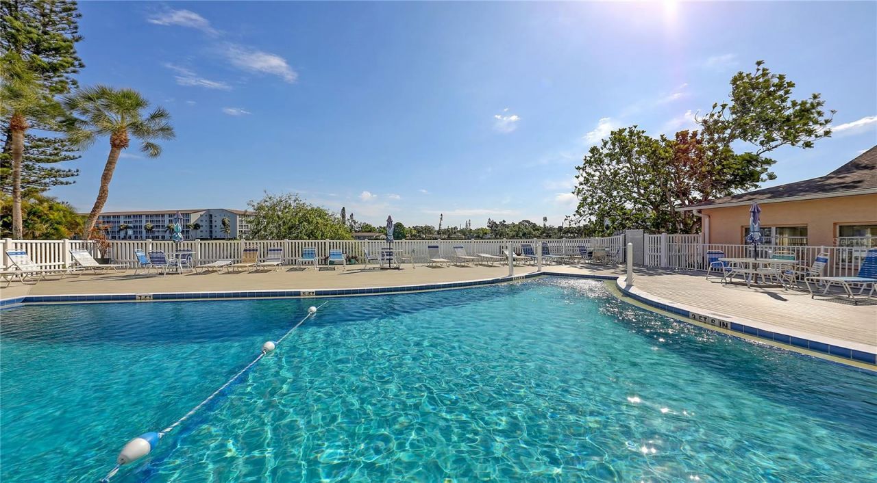 3845 Lake Bayshore Drive, Unit F103, Bradenton, FL 34205 Photo