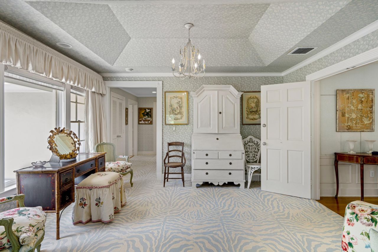 6 Via Vizcaya, Palm Beach, FL 33480 Photo