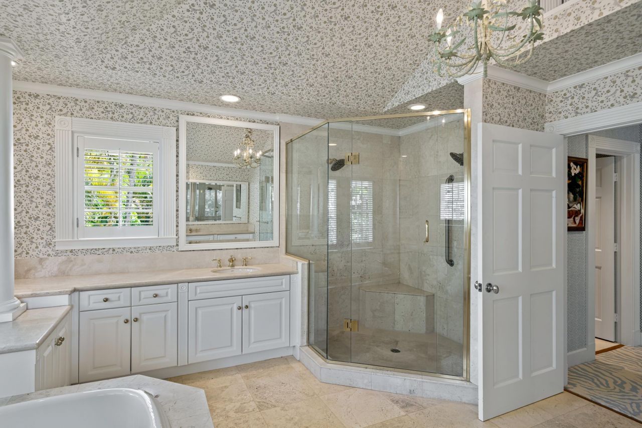 6 Via Vizcaya, Palm Beach, FL 33480 Photo