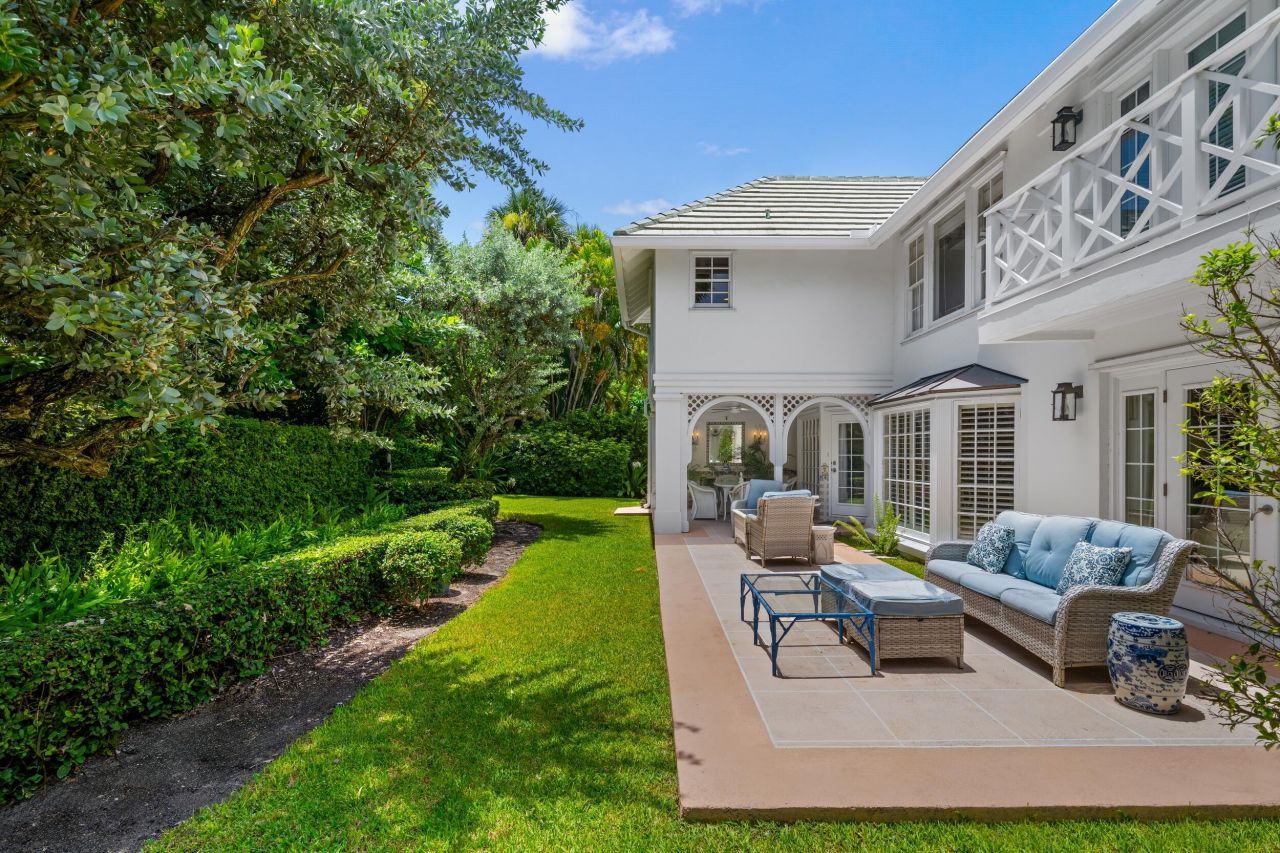 6 Via Vizcaya, Palm Beach, FL 33480 Photo