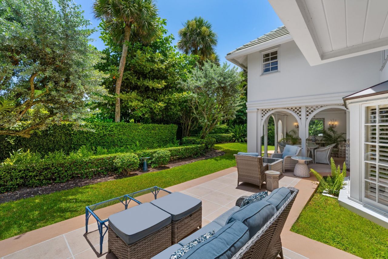 6 Via Vizcaya, Palm Beach, FL 33480 Photo