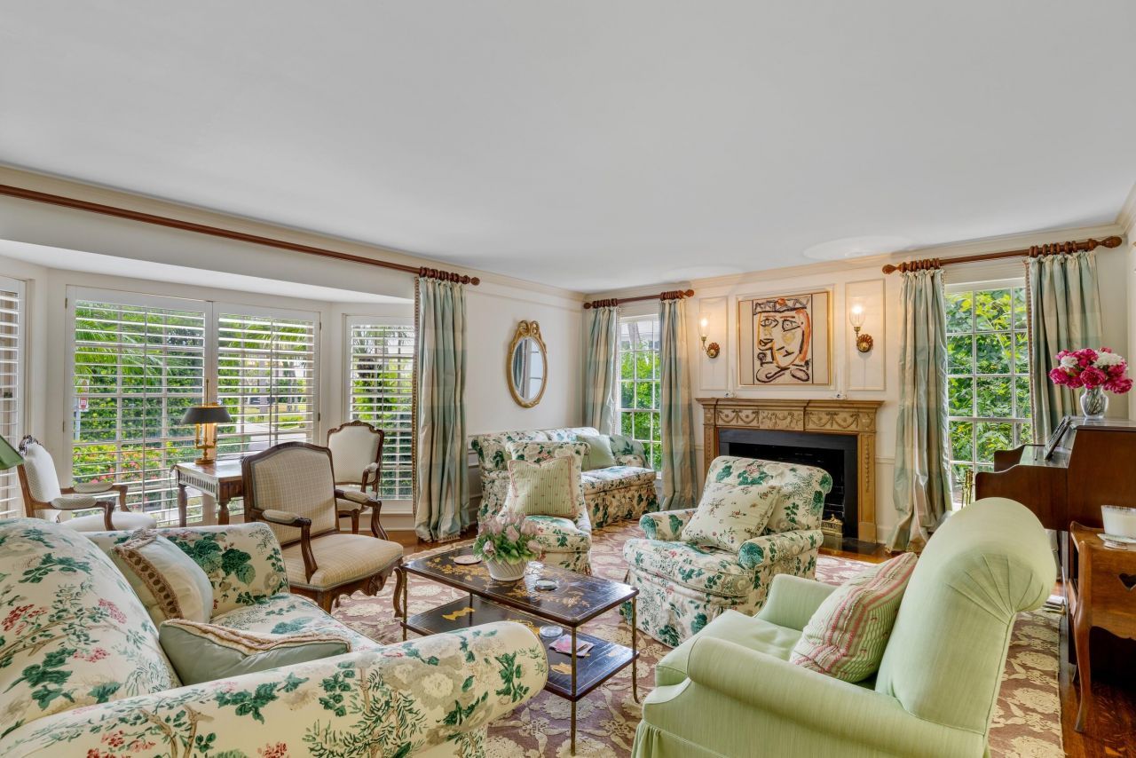 6 Via Vizcaya, Palm Beach, FL 33480 Photo