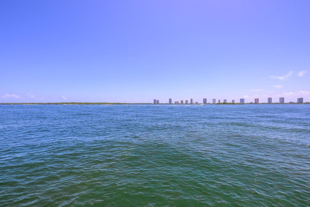 101 Doolen Court, Unit 307, North Palm Beach, FL 33408 Photo