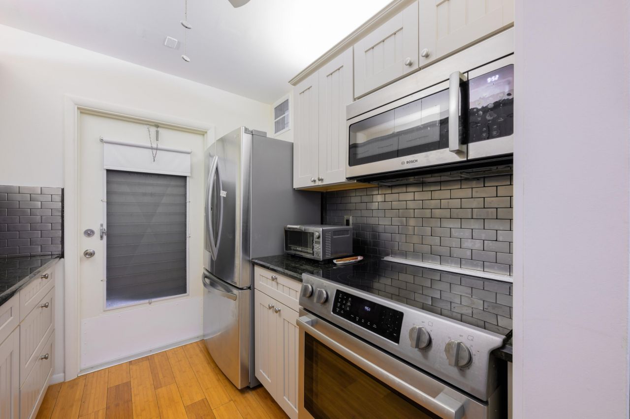 101 Doolen Court, Unit 307, North Palm Beach, FL 33408 Photo