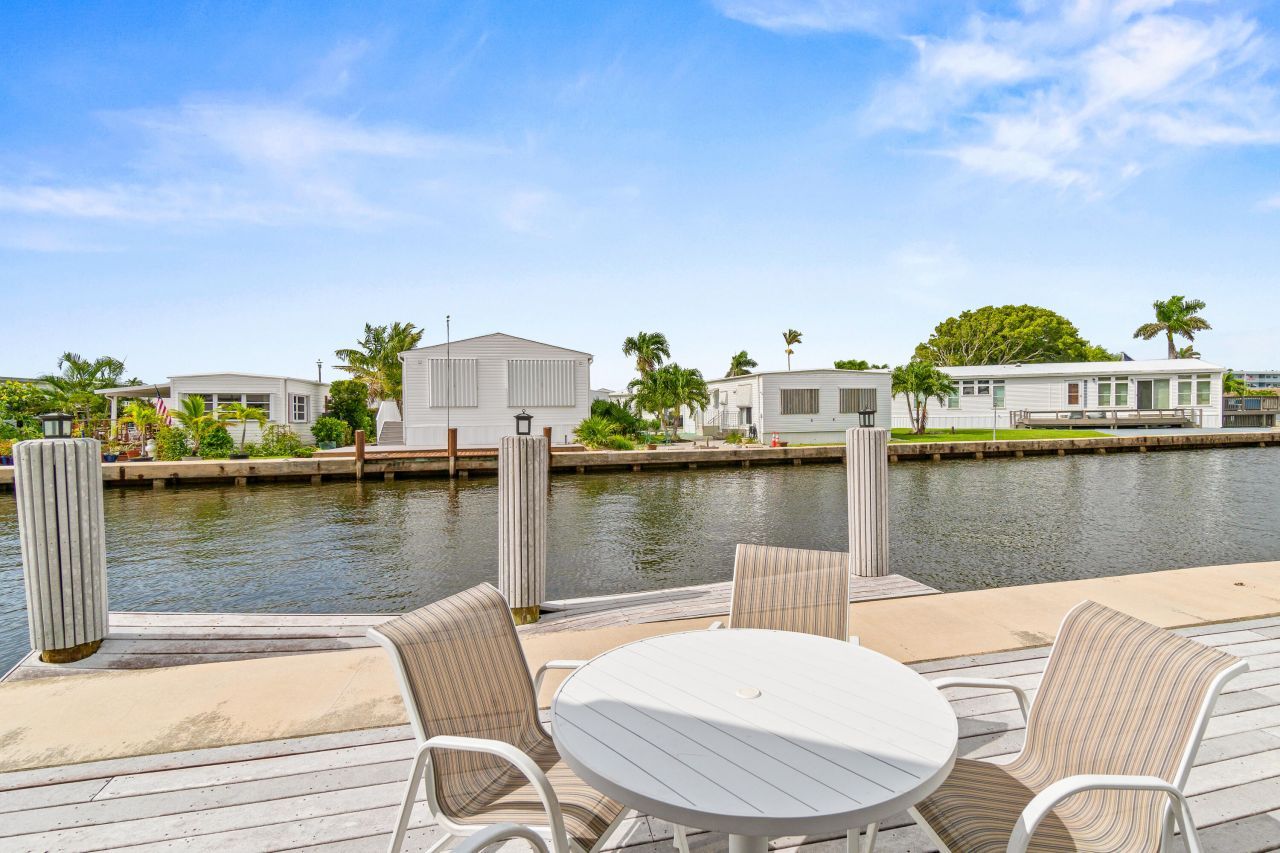 207 Mallard Drive, Unit U, Briny Breezes, FL 33435 Photo