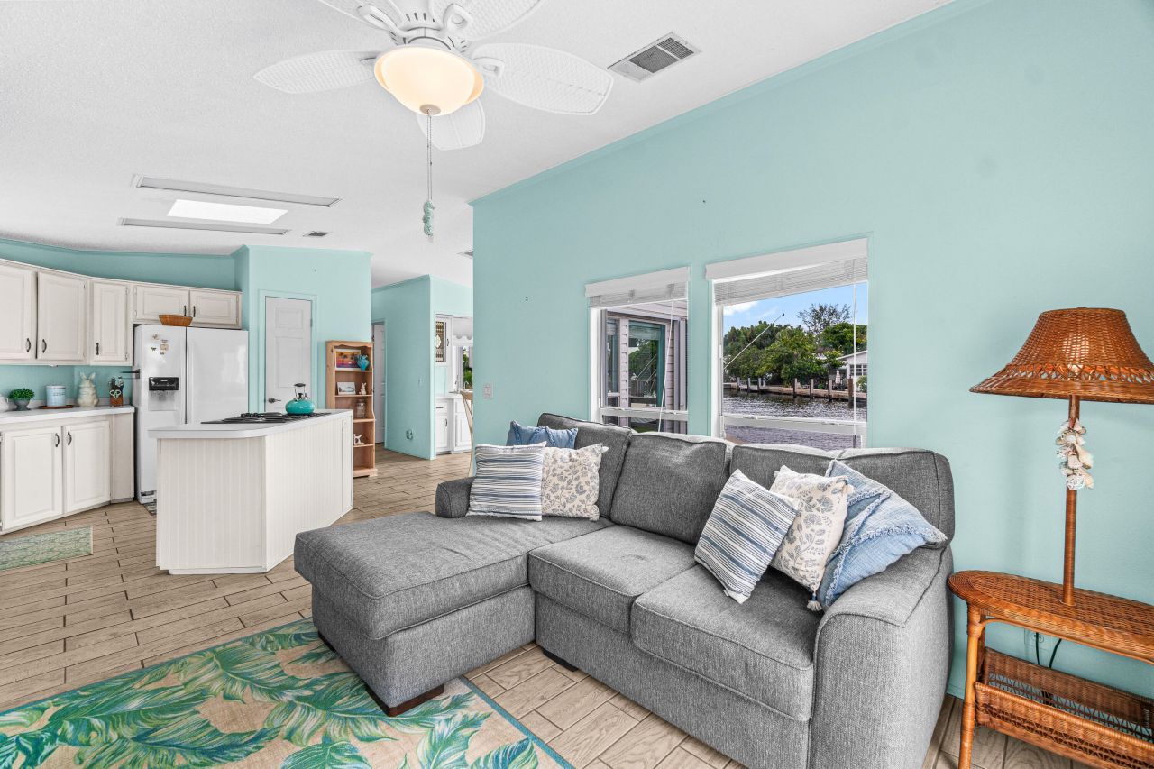 207 Mallard Drive, Unit U, Briny Breezes, FL 33435 Photo