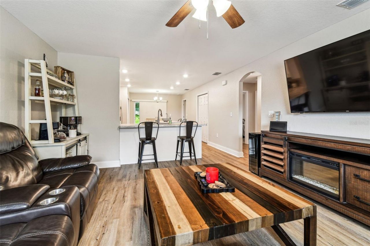 524 Carroll Avenue, Lakeland, FL 33815 Photo