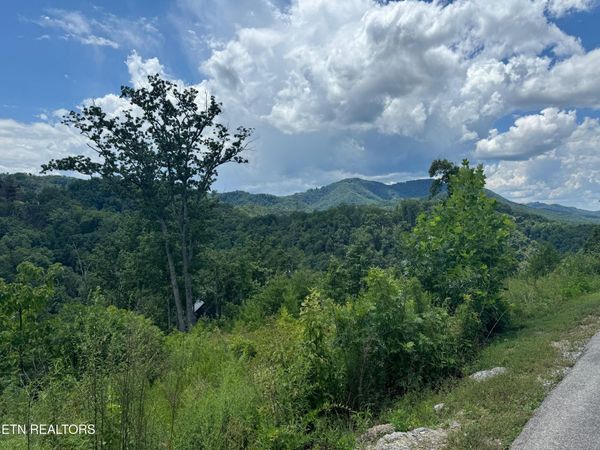 Lot 24 Coopers Hawk Way, Sevierville, TN 37862