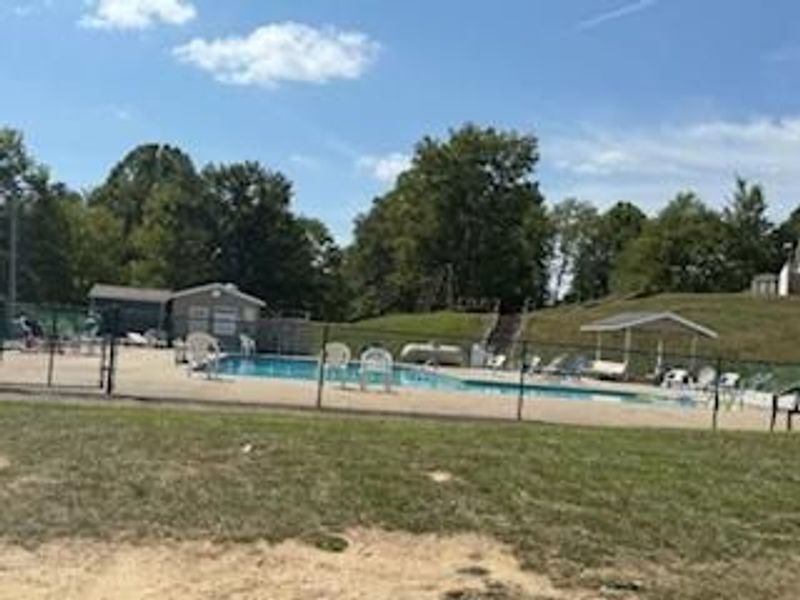 75959 Vandalia Lane, Unit 32-33-34, Kimbolton, OH 43749 Photo 12