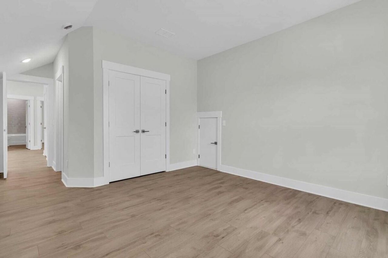 1191 Reserve Lane Photo 14