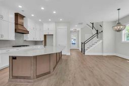 1191 Reserve Lane photo 4