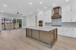 1191 Reserve Lane photo 4