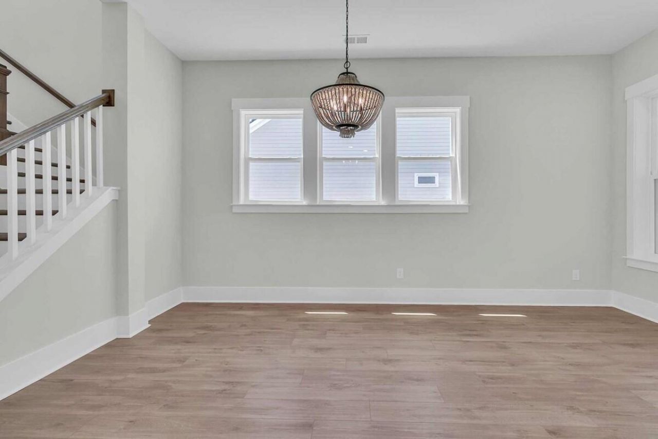 1191 Reserve Lane Photo 7