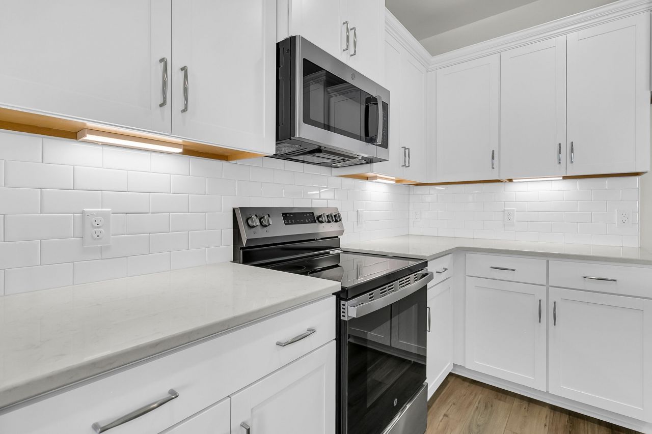 149 Brown Swiss Circle Photo 15