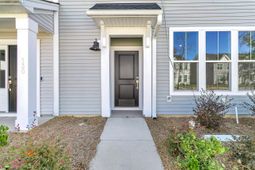 149 Brown Swiss Circle photo 4