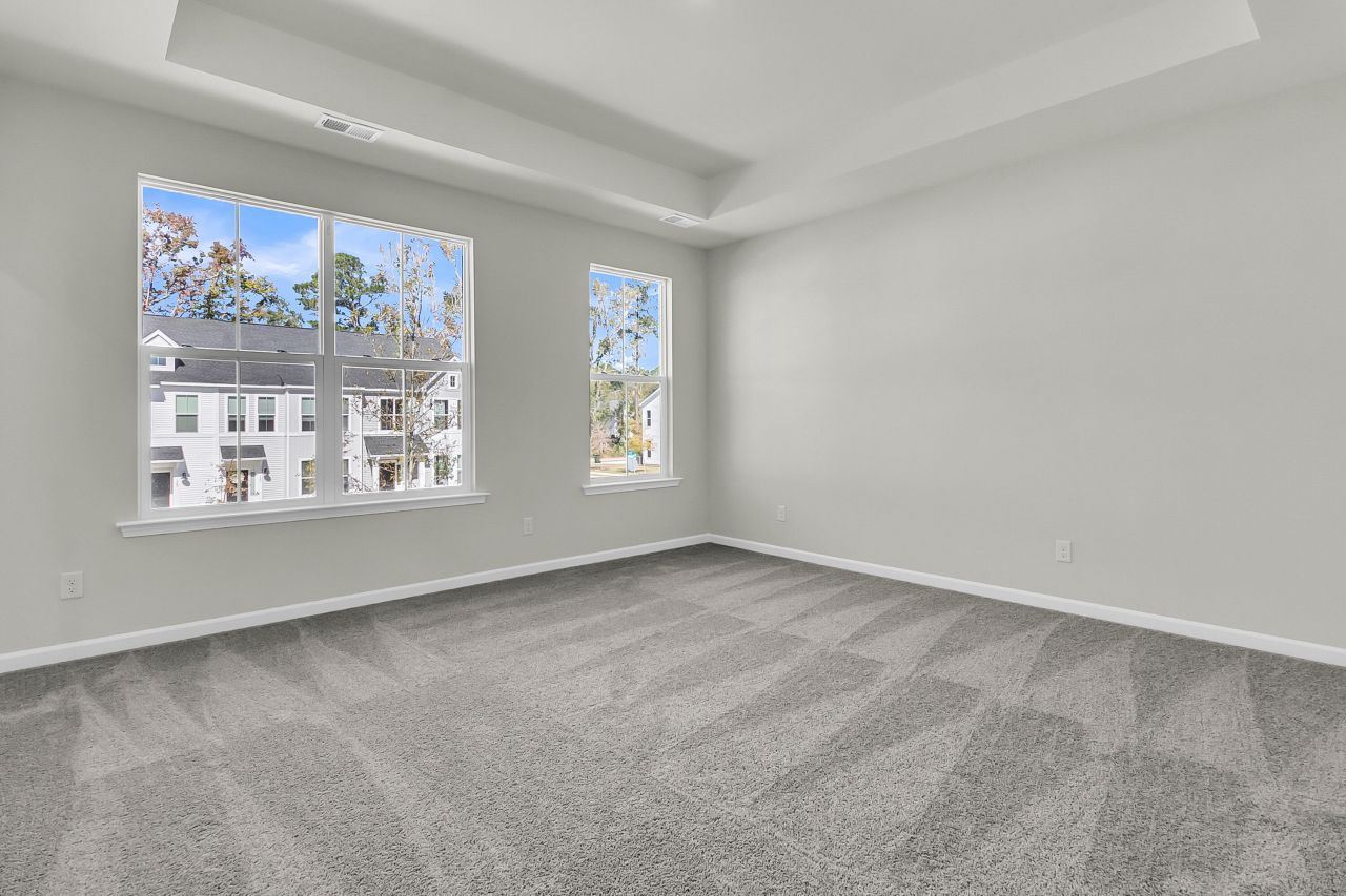 149 Brown Swiss Circle Photo 23