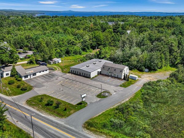 104 Lincolnville Avenue, Belfast, ME 04915