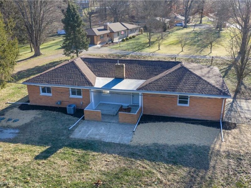 4029 Minard Road NW, Dover, OH 44622 Photo 1