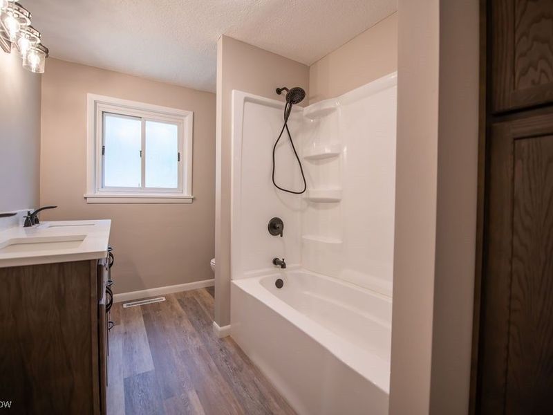 4029 Minard Road NW, Dover, OH 44622 Photo 19