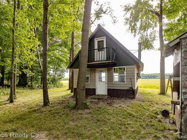 4251 E Frances Road, Thetford Twp, MI 48458