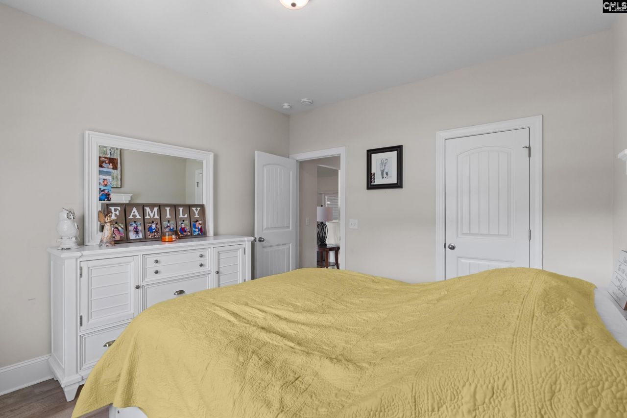 516 Mitscher Way Photo 19