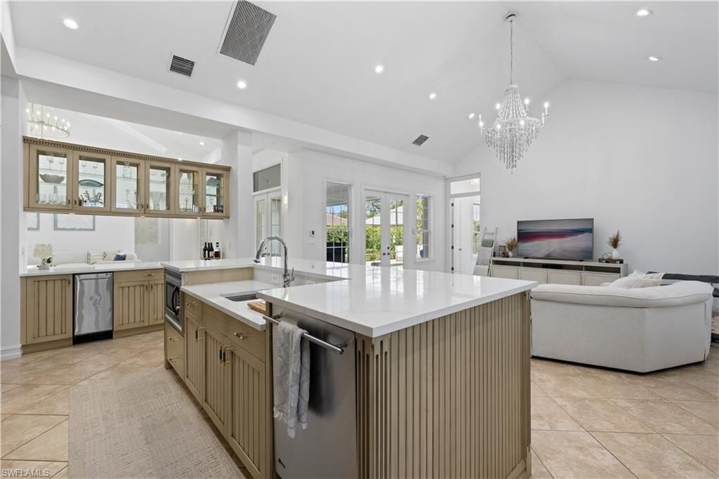 505 Harbour Dr, Naples, FL 34103 Photo