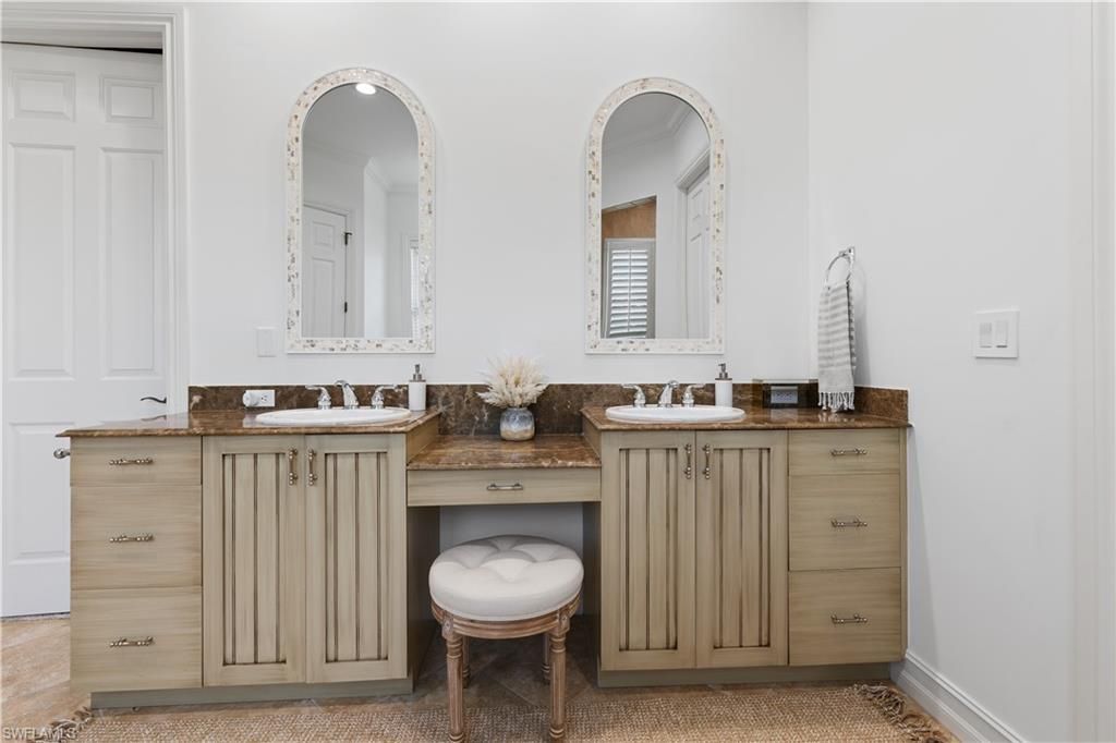 505 Harbour Dr, Naples, FL 34103 Photo