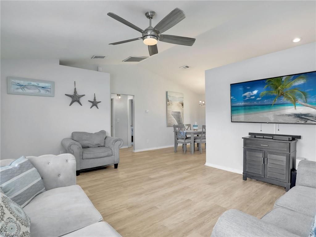 4829 Molokai Dr, Unit 12, Naples, FL 34112 Photo