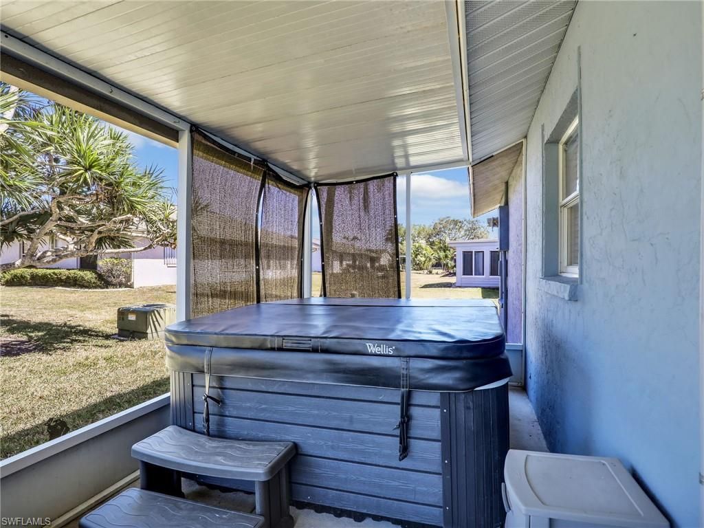 4829 Molokai Dr, Unit 12, Naples, FL 34112 Photo