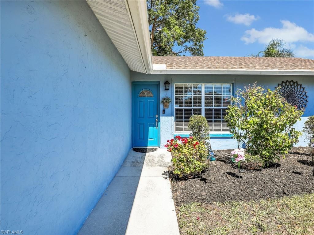 4829 Molokai Dr, Unit 12, Naples, FL 34112 Photo