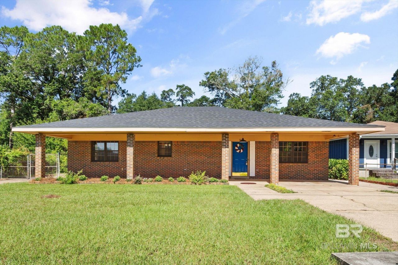 5503 Darring Street, Satsuma, AL 36572 Main Photo