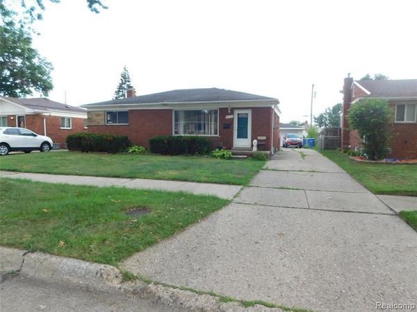 8263 Linda Street, Warren, MI 48093