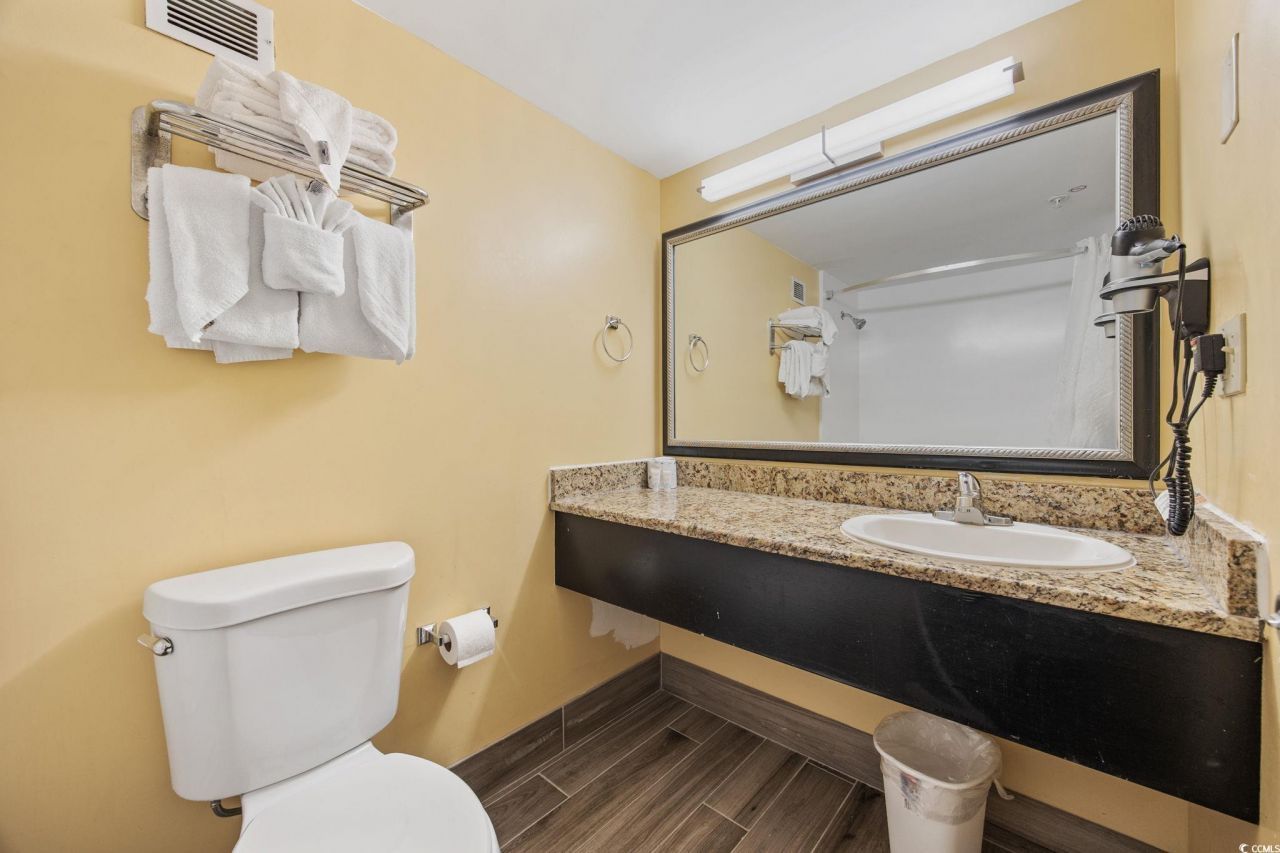 1501 S Ocean Blvd. Photo 11