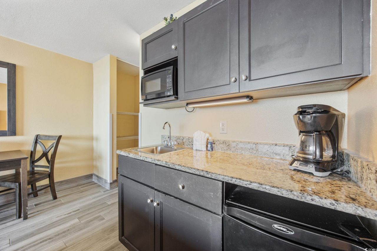 1501 S Ocean Blvd. Photo 9