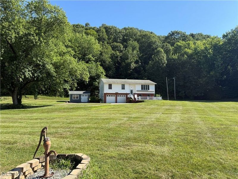 2993 Brightwood Road SE, New Philadelphia, OH 44663 Photo 3