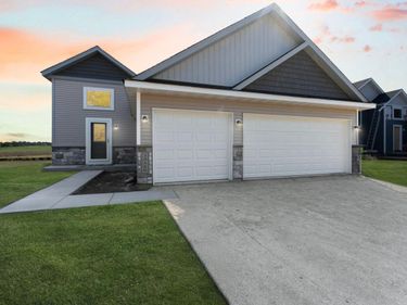 1799 4th Street NE, Byron, MN 55920