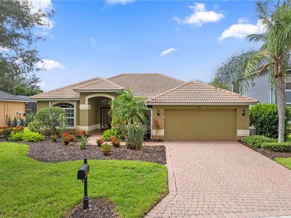 9921 Rookery CIR, ESTERO, FL 33928