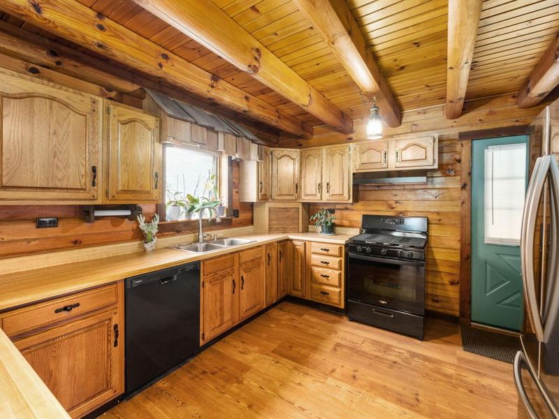 9168 Bremen Road, Logan, OH 43138 Photo 17