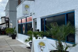 1813 Reynolds Avenue photo 4