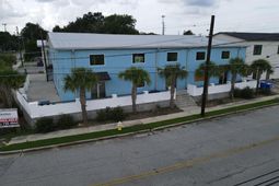 3265 N Carolina Avenue photo 4