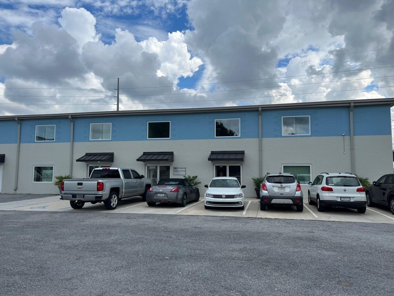 3265 N Carolina Avenue Photo 5