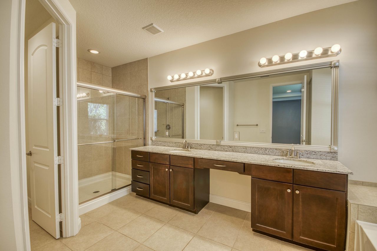 2041 Foxtail View Court, West Palm Beach, FL 33411 Photo